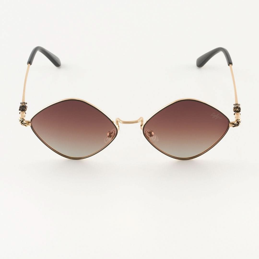 Melany Brown napszemüveg