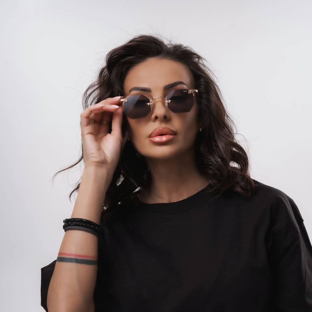 Killua Rózsaarany Napszemüveg