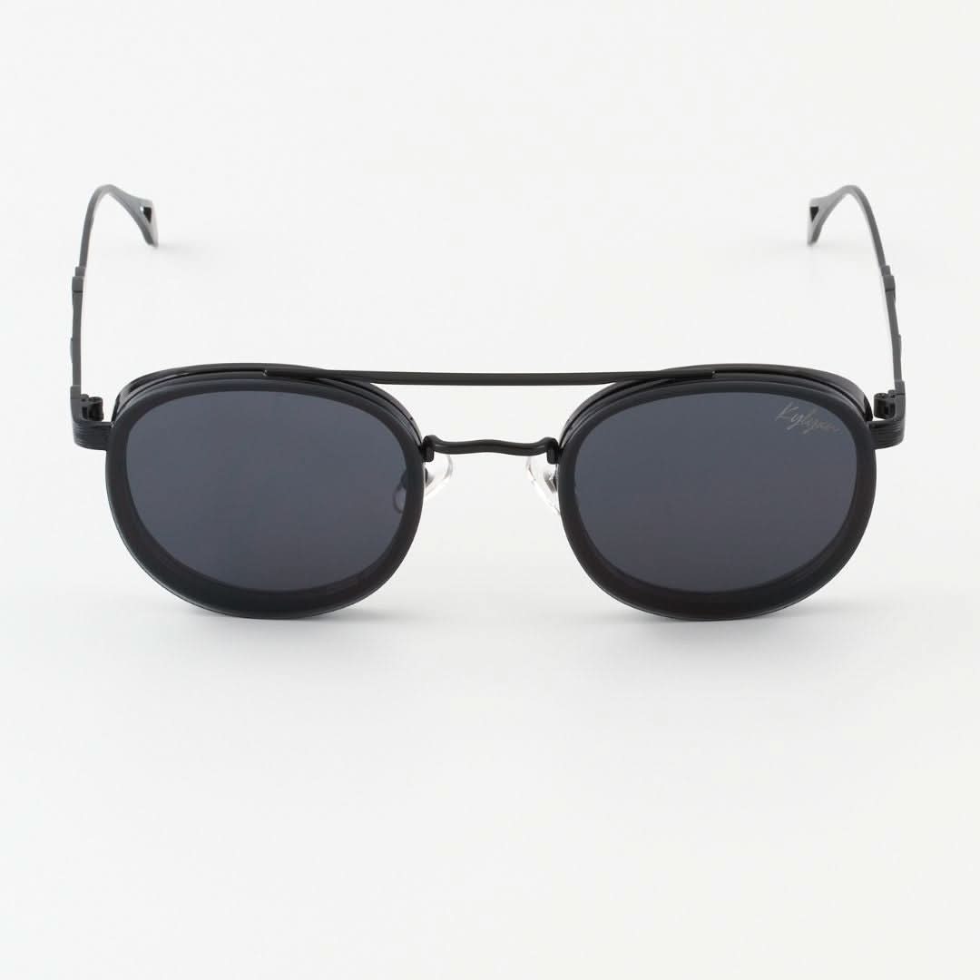 Larissa Black napszemüveg