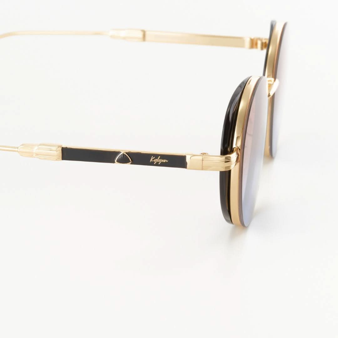 Larissa barna-kék napszemüveg