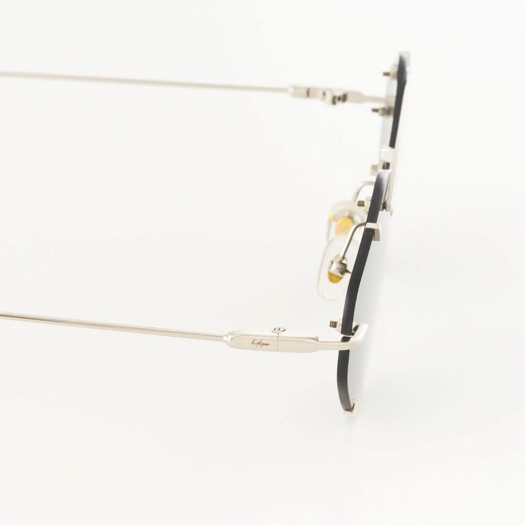 Lexie Green napszemüveg