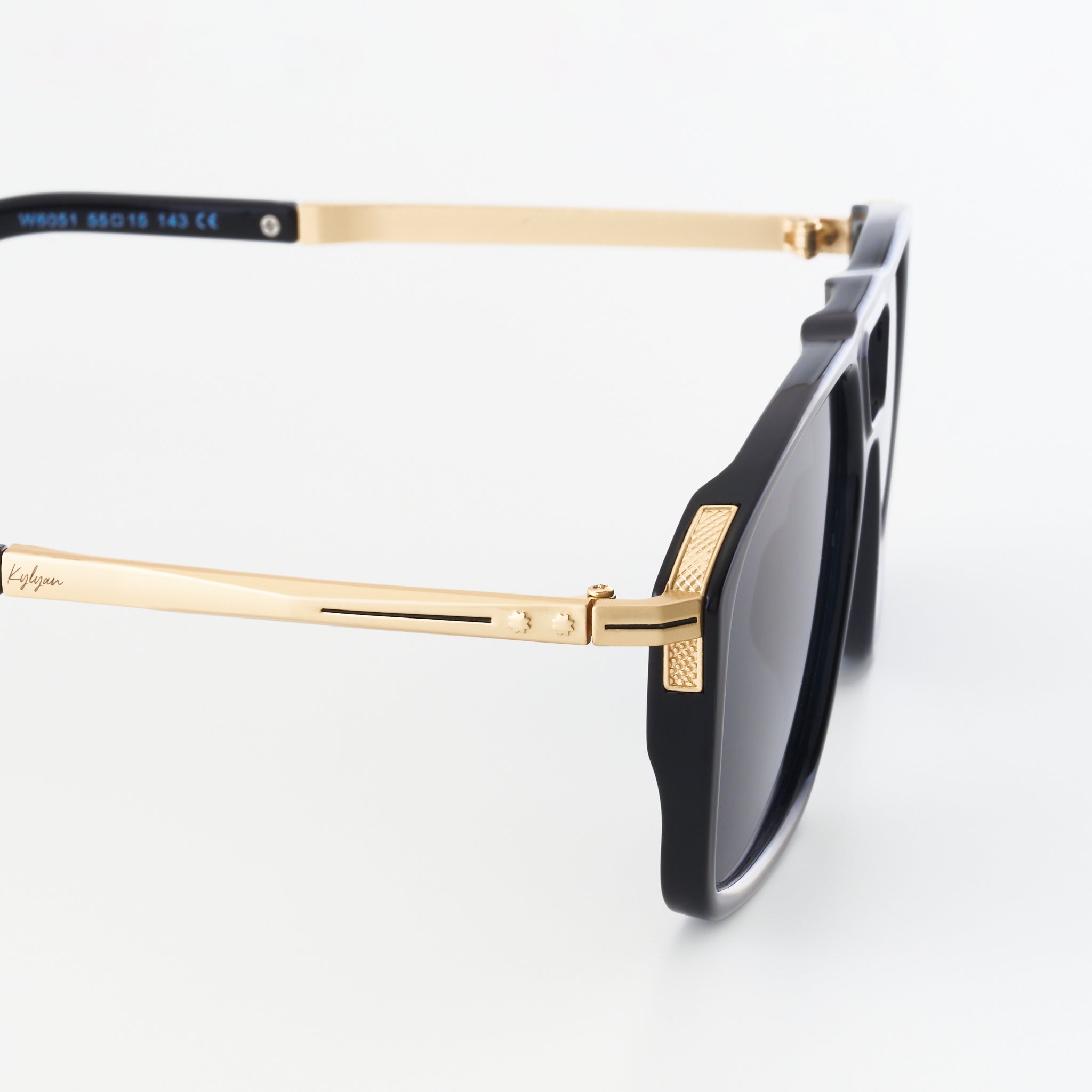 Lorenzo napszemüveg