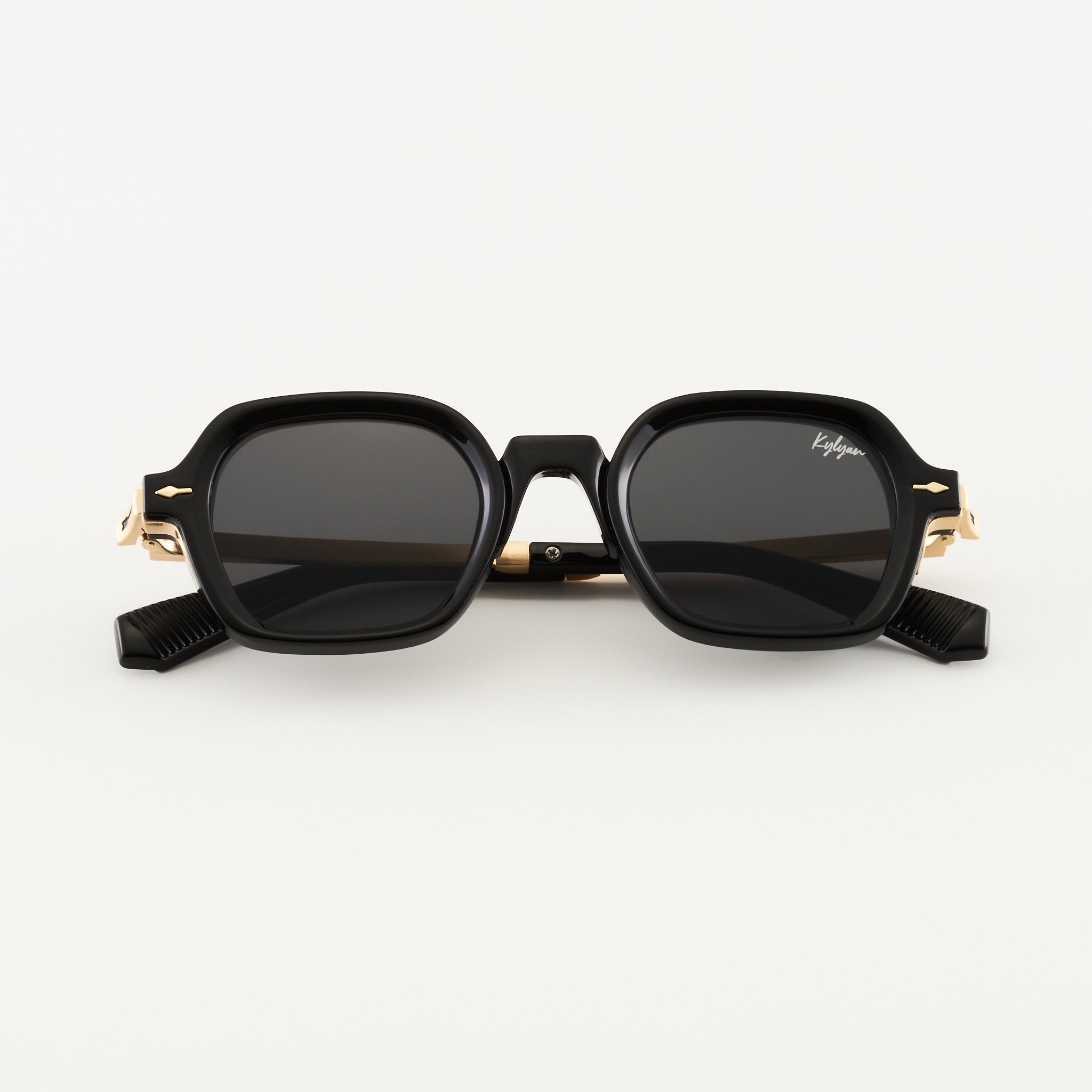 Paul Black napszemüveg