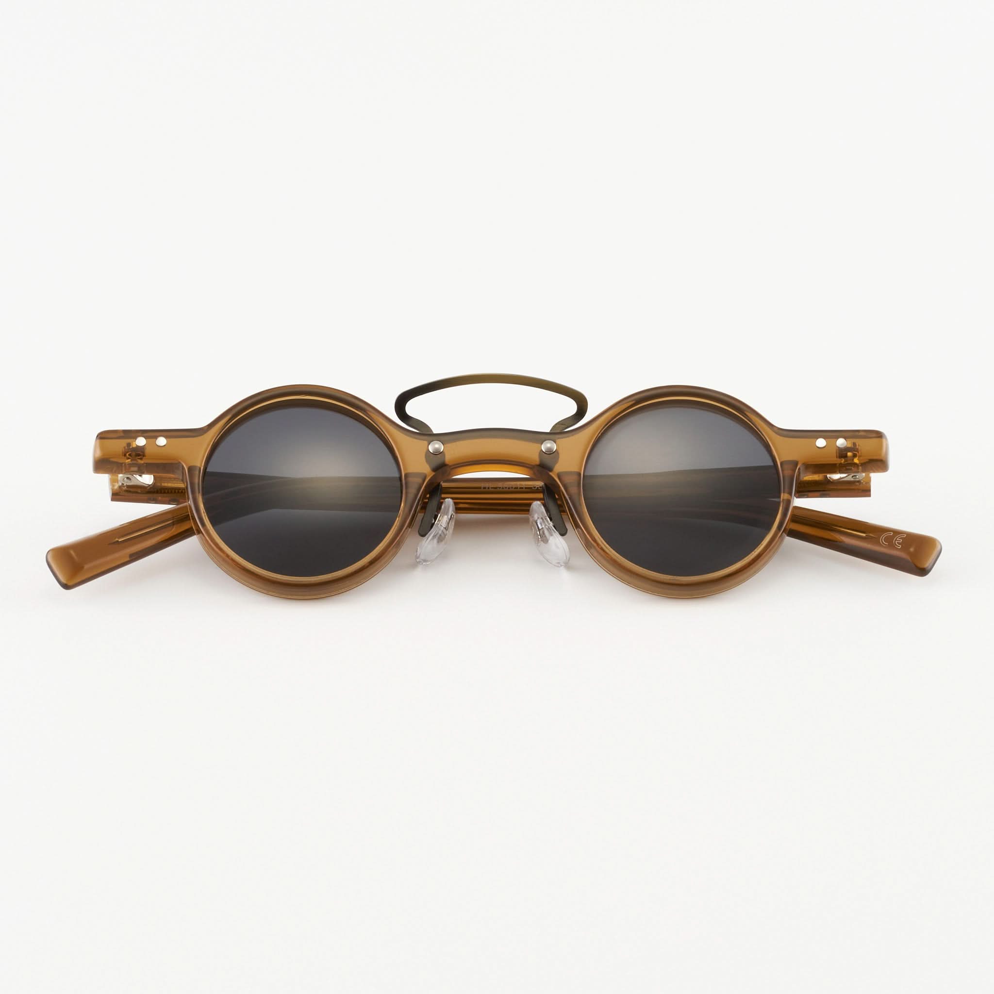 Hari Lux napszemüveg