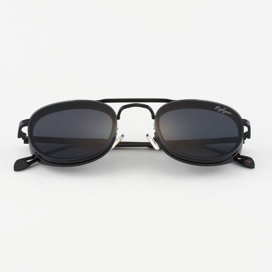 Larissa Black napszemüveg