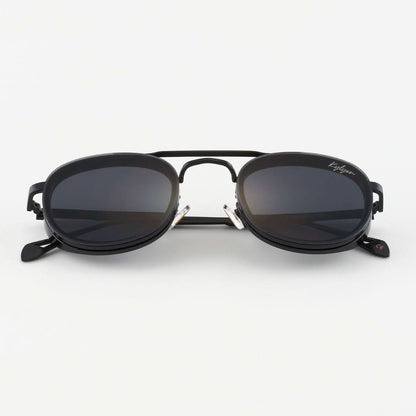 Larissa Black napszemüveg